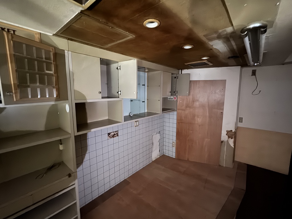 問屋町ビル 11